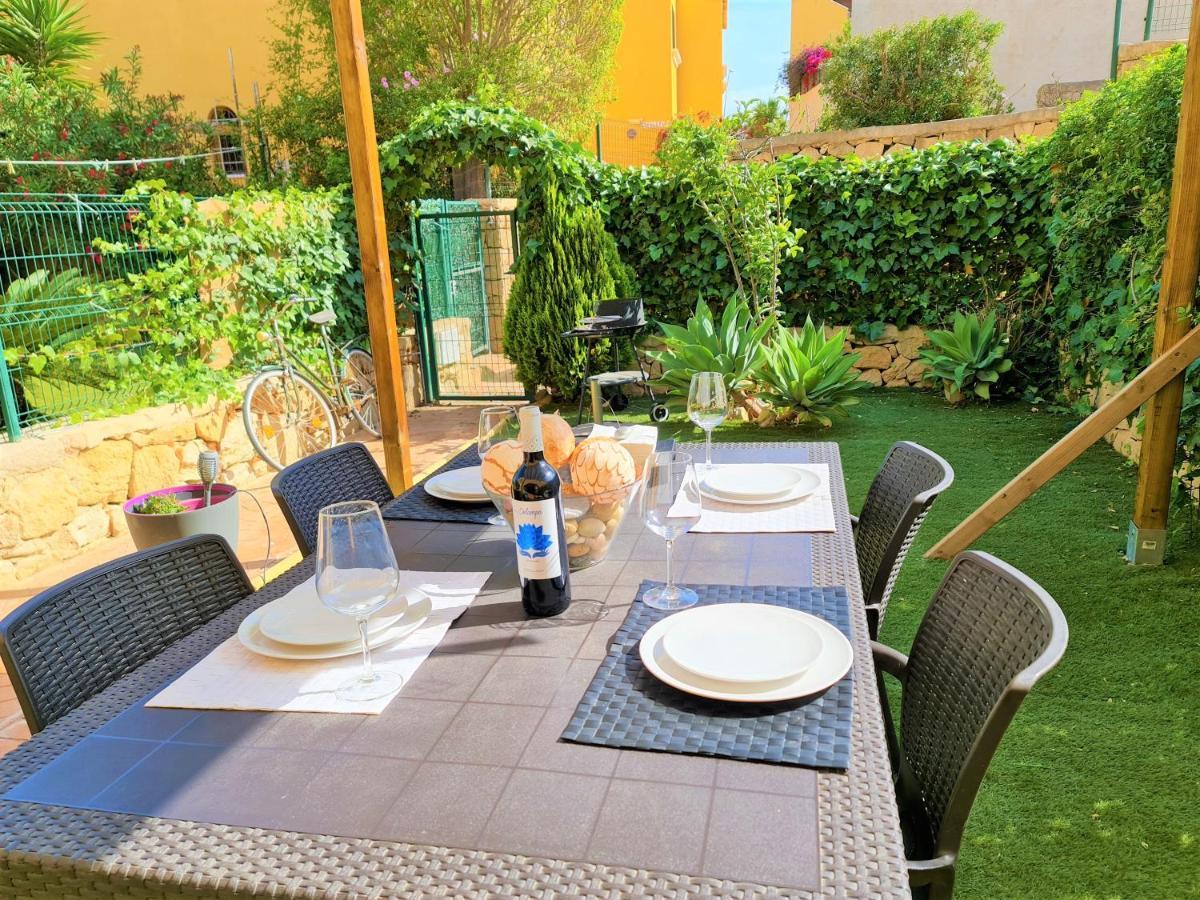 Apartamento Con Hermoso Jardin Y Ac Isla Plana Eksteriør billede