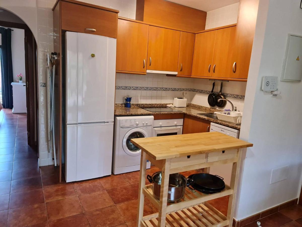Apartamento Con Hermoso Jardin Y Ac Isla Plana Eksteriør billede